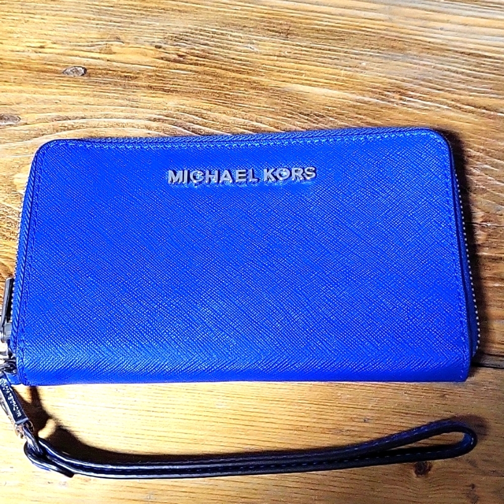Michael Kors wallet